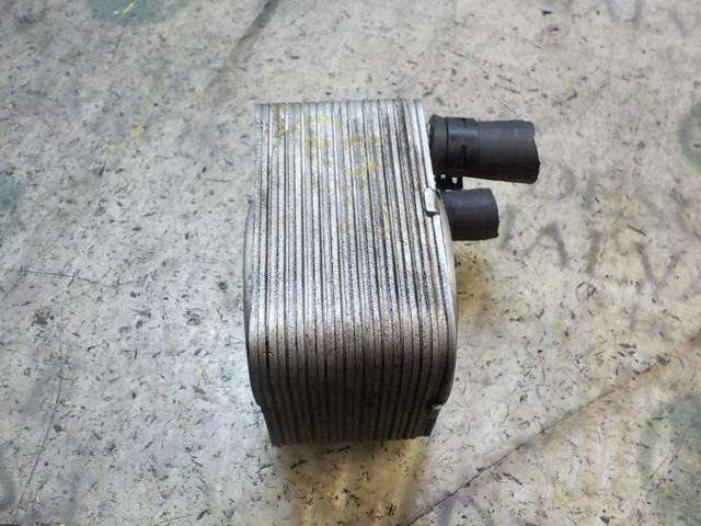 038117021D VAG Radiador de aceite debajo del filtro  comprar en Lleida