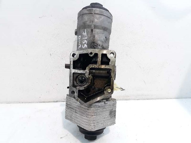 VAG 038117021E Radiador de aceite debajo del filtro  disponible Lugo