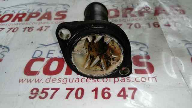 038121121 VAG Brida del sistema de refrigeración (triple unión)  disponible Ourense
