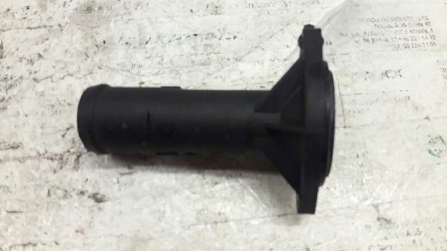 038121121 Brida del sistema de refrigeración (triple unión)  comprar en Reus