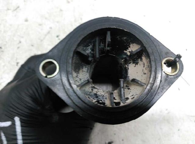 038121121 Brida del sistema de refrigeración (triple unión)  disponible Málaga