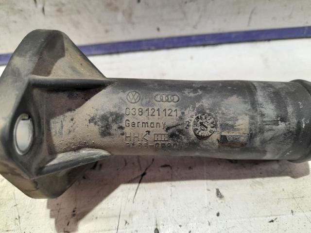 038121121 VAG Brida del sistema de refrigeración (triple unión)  en stock Gandía