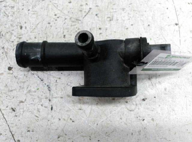 VAG 038121132D Brida del sistema de refrigeración (triple unión)  comprar en Murcia