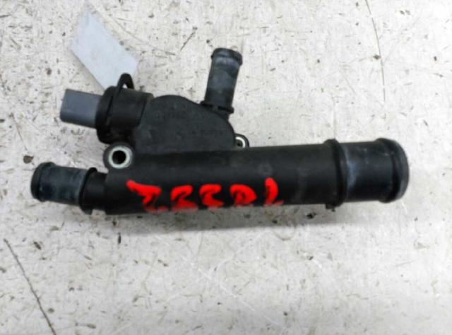 VAG 038121132D Brida del sistema de refrigeración (triple unión)  disponible Lugo