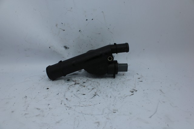 038121132G VAG Brida del sistema de refrigeración (triple unión)  disponible Vigo