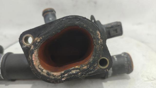 VAG 038121133 Brida del sistema de refrigeración (triple unión)  comprar en Murcia