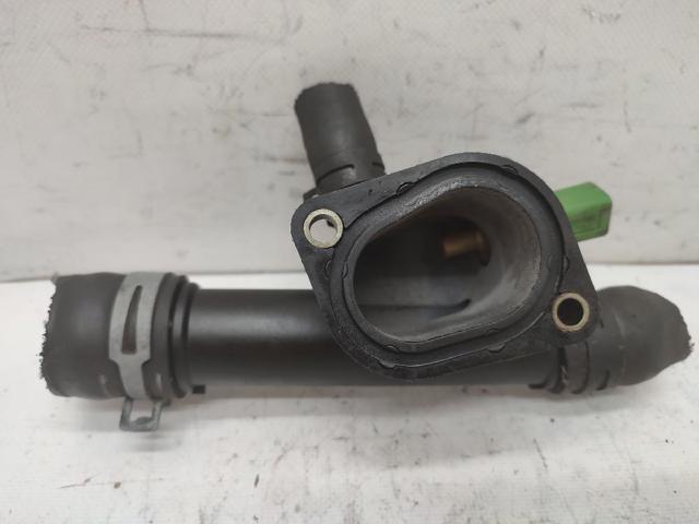 VAG 038121133 Brida del sistema de refrigeración (triple unión)  comprar en Ponferrada