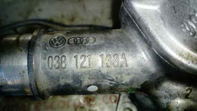 038121133A VAG Brida del sistema de refrigeración (triple unión)  comprar en Jaén