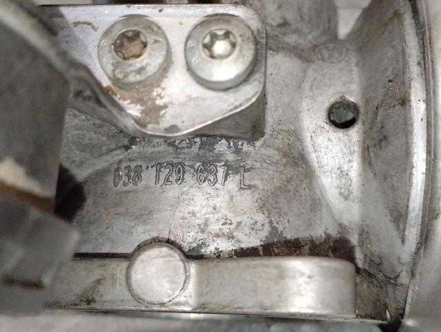 038129637L VAG