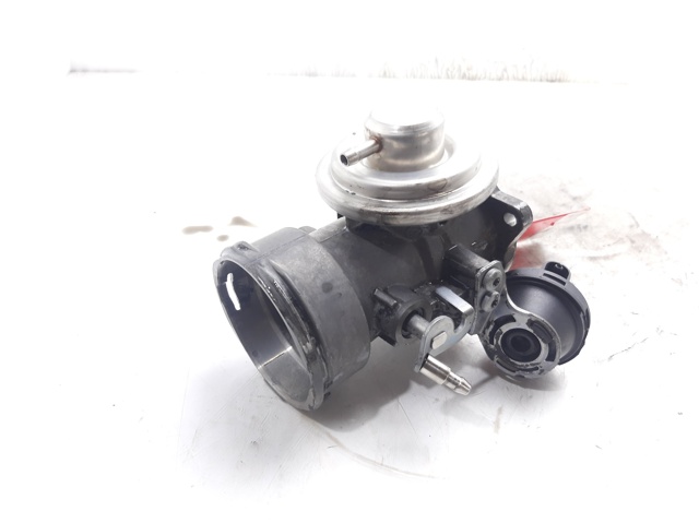 038129637L VAG Válvula EGR de recirculación de gases  disponible Alicante