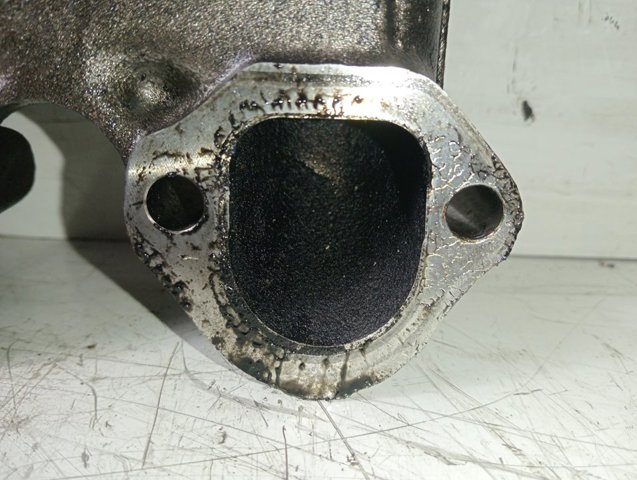 038129713J Colector de admisión, suministro de aire  comprar en Zaragoza