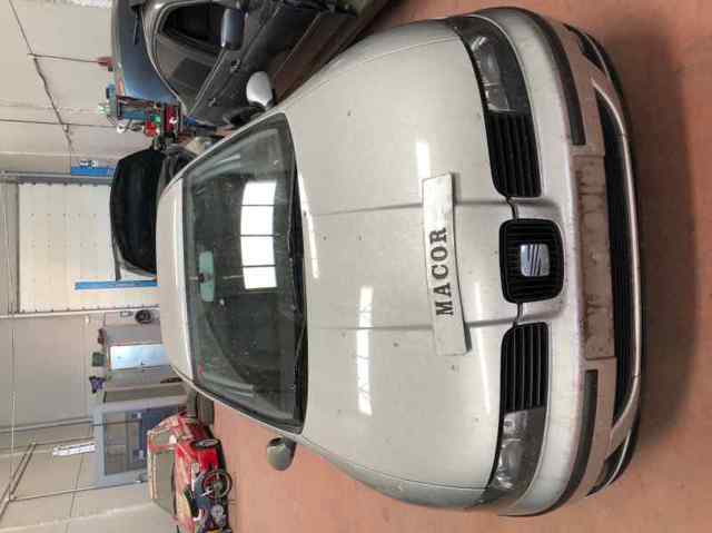 038129713J VAG Colector de admisión  en stock Gandía