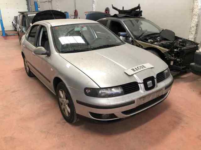 VAG 038129713J Colector de admisión, suministro de aire  disponible España