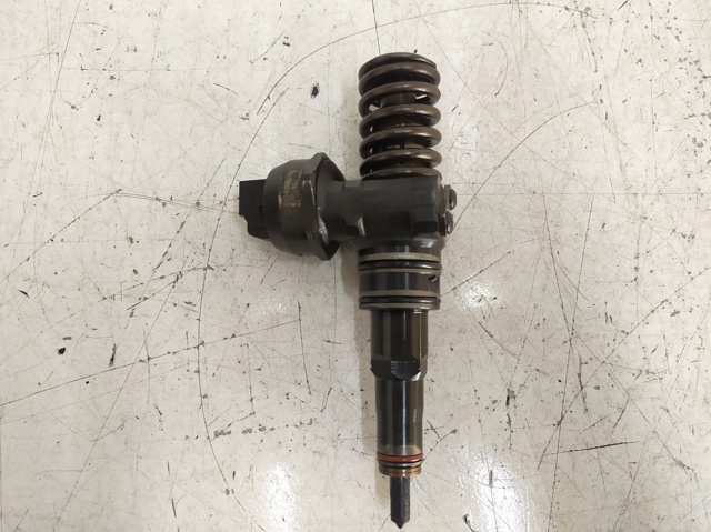 VAG 038130073 Inyector  en stock Terrassa