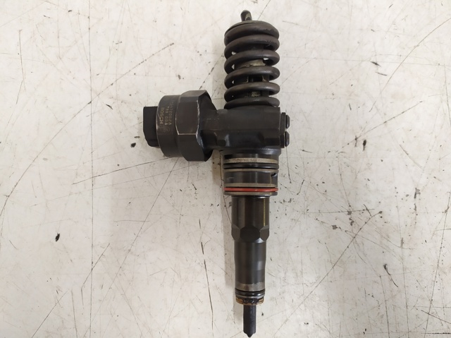 Inyector de combustible 038130073AA VAG