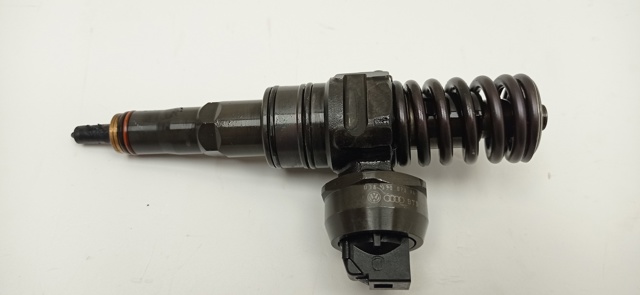 VAG 038130073AG Inyector de combustible  comprar en Albacete