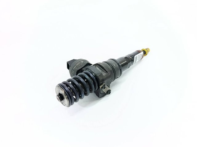 038130073AG Inyector de combustible  disponible Burgos