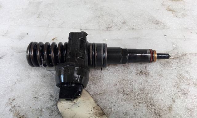 VAG 038130073AG Inyector  en stock Salamanca