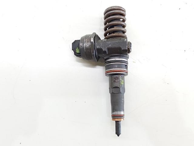 VAG 038130073AJ Inyector de combustible  disponible Valladolid