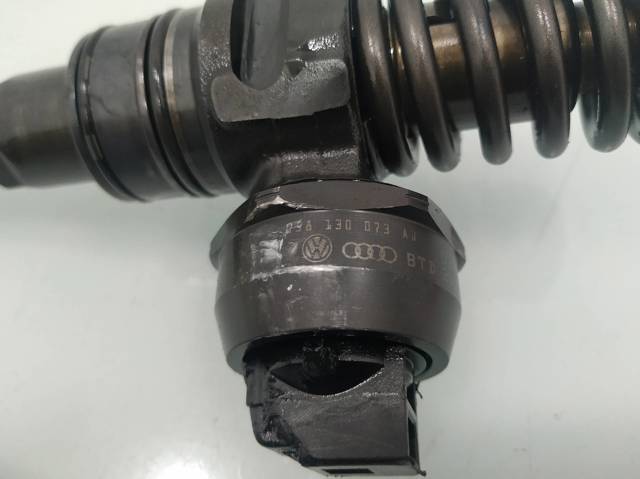VAG 038130073AJ Inyector de combustible  comprar en Murcia