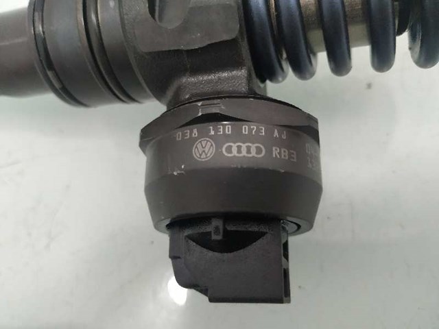 038130073AJ Inyector de combustible  disponible Málaga