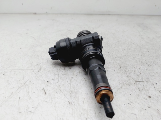 038130073AK Inyector comprar Almería