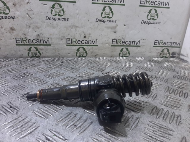 038130073AL Inyector de combustible  comprar en Reus