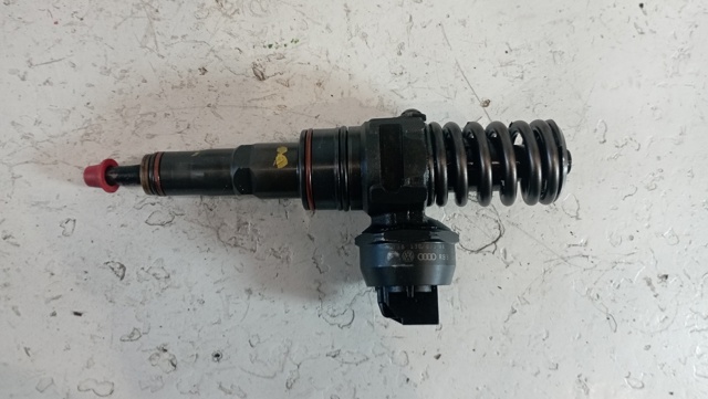 VAG 038130073AR Inyector de combustible  comprar en Murcia