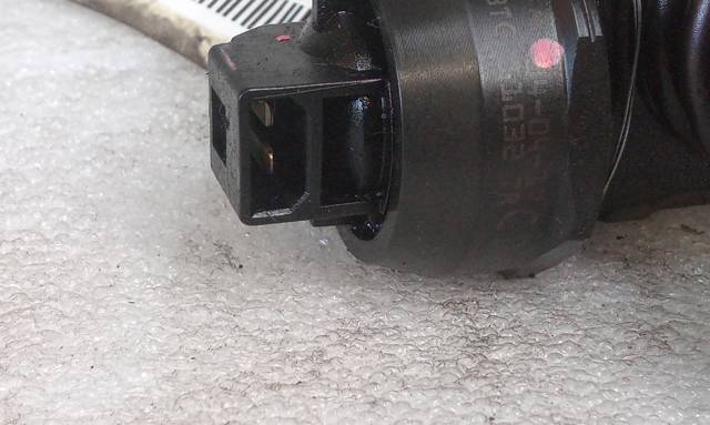 VAG 038130073BA Inyector de combustible  comprar en Ponferrada