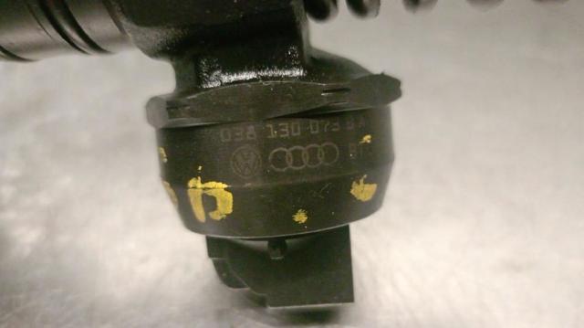 038130073BA VAG Inyector  en stock Córdoba