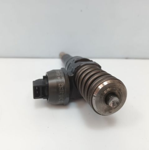 038130073BN VAG Inyector de combustible  comprar en Jaén