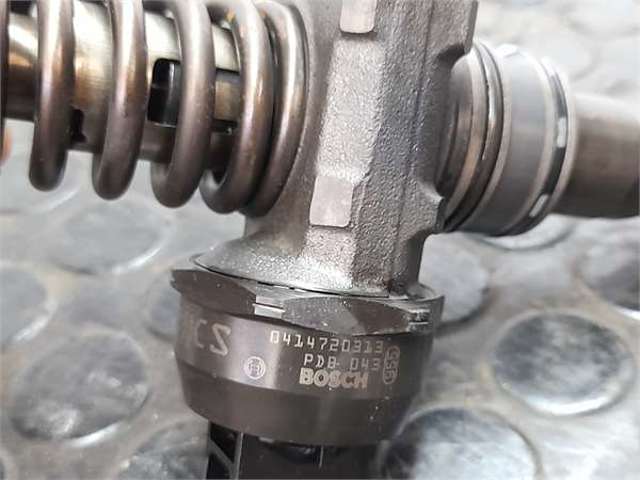 038130073BN VAG Inyector de combustible  comprar en Oviedo