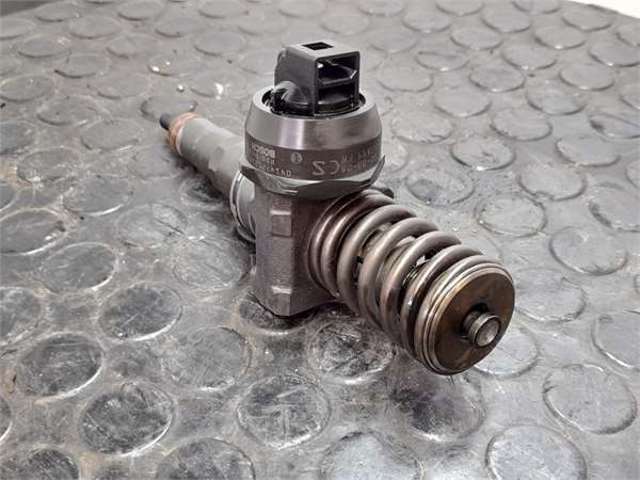 038130073BN VAG Inyector de combustible  comprar en Jaén