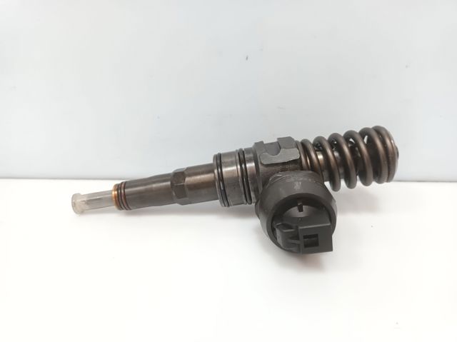 038130073BN Inyector de combustible  comprar en Zaragoza