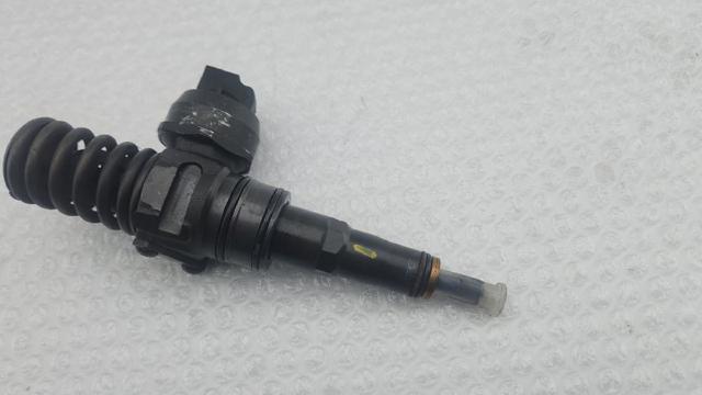 Inyector de combustible 038130073BN VAG