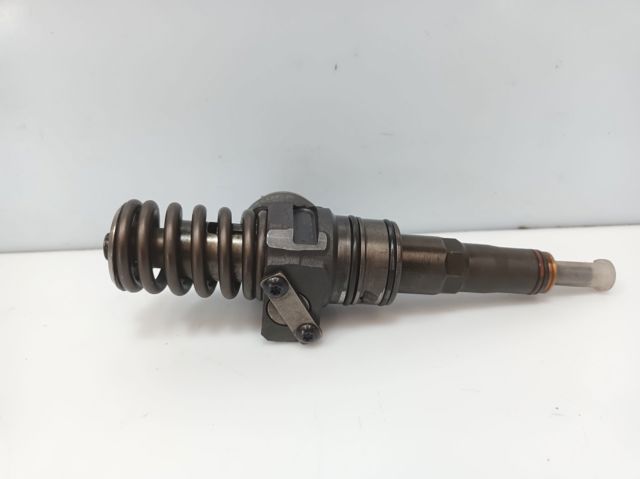 VAG 038130073BN Inyector comprar Pamplona
