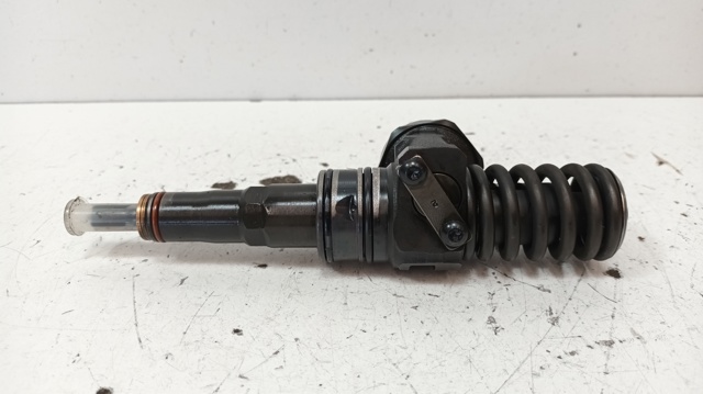 VAG 038130073BP Inyector  en stock Terrassa