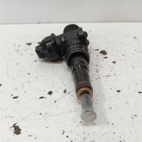 038130073BP VAG Inyector  en stock Gandía
