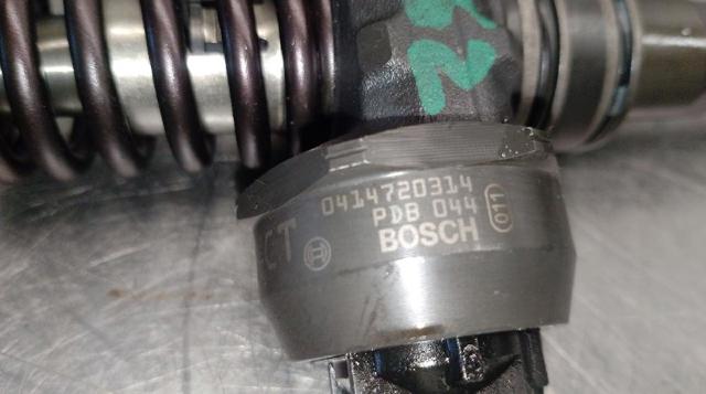 038130073BP Inyector de combustible  disponible Málaga