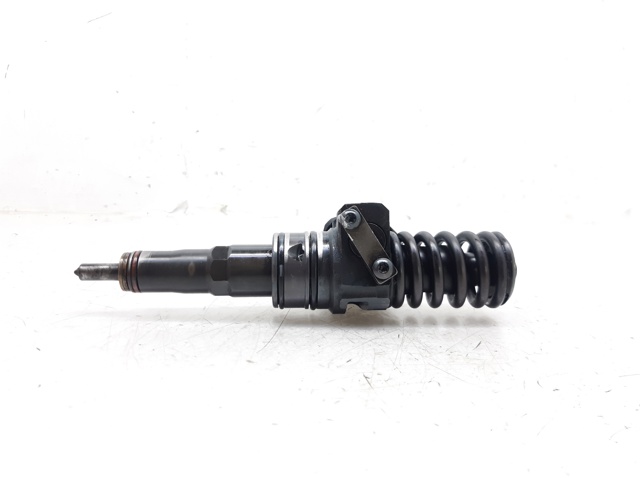 038130073BP Inyector de combustible  disponible Burgos