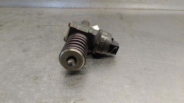038130073BP Inyector de combustible  disponible Utrera