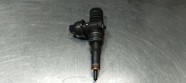 038130073BQ VAG Inyector de combustible  disponible Alicante