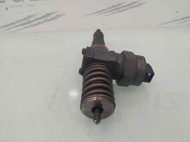 VAG 038130073F Inyector  en stock Terrassa