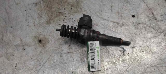 VAG 038130073F Inyector comprar Pamplona
