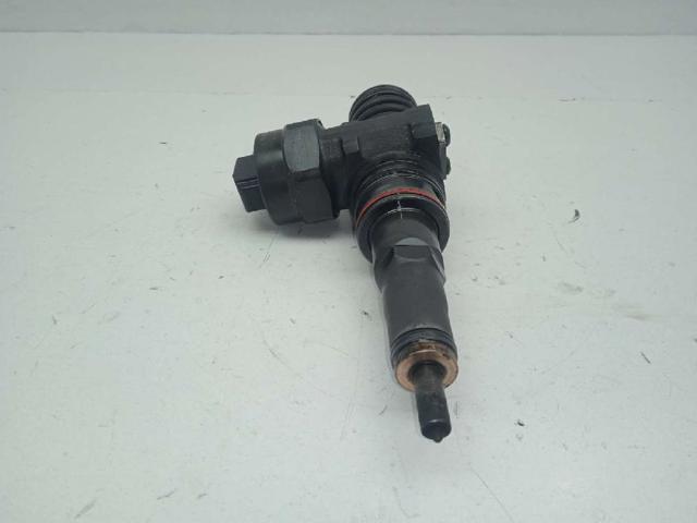 VAG 038130073J Inyector de combustible  comprar en Murcia