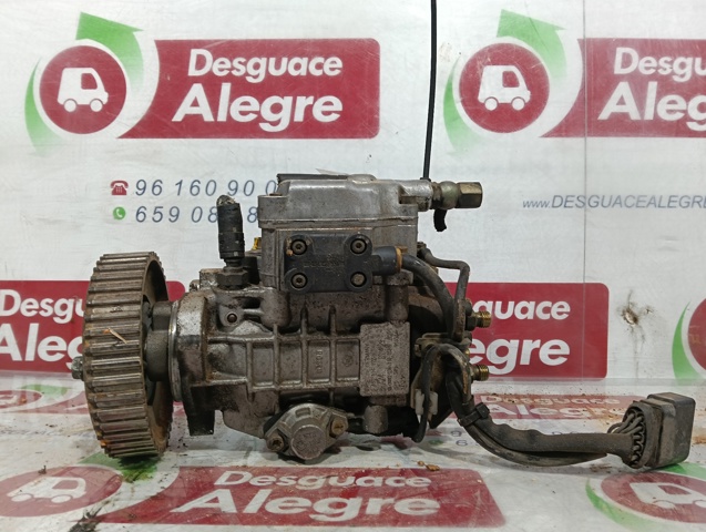 038130107B VAG Bomba inyectora  en stock Gandía