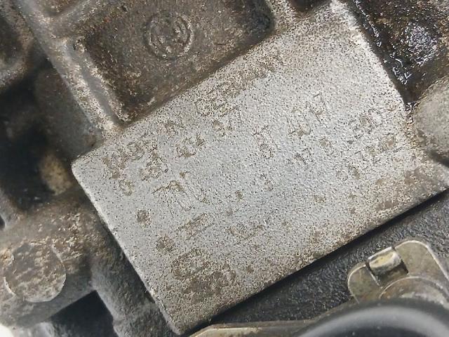 038130107D VAG Bomba inyectora  en stock Gandía