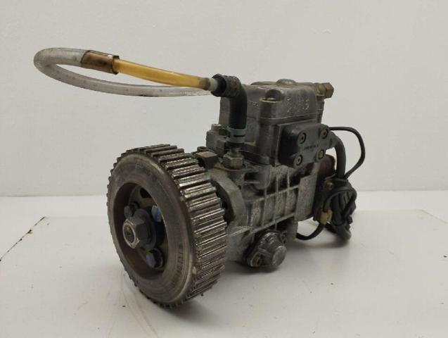 VAG 038130107D Bomba de alta presión  disponible Valladolid