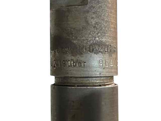 038130201F VAG Inyector de combustible  disponible Ourense