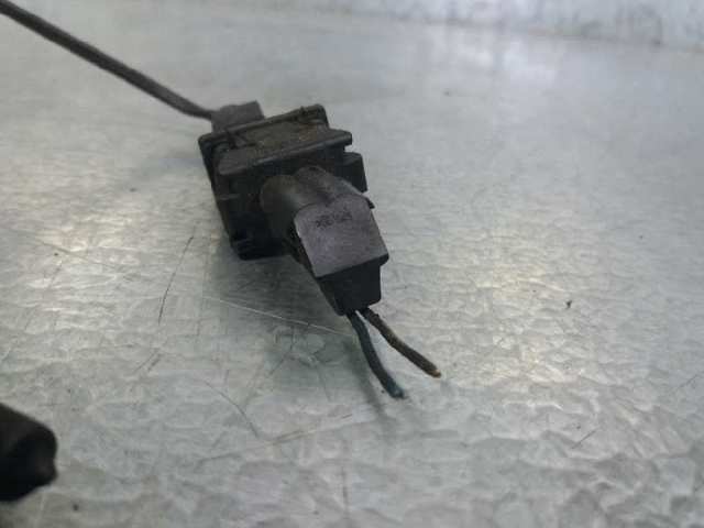 038130201F Inyector  en stock Granada
